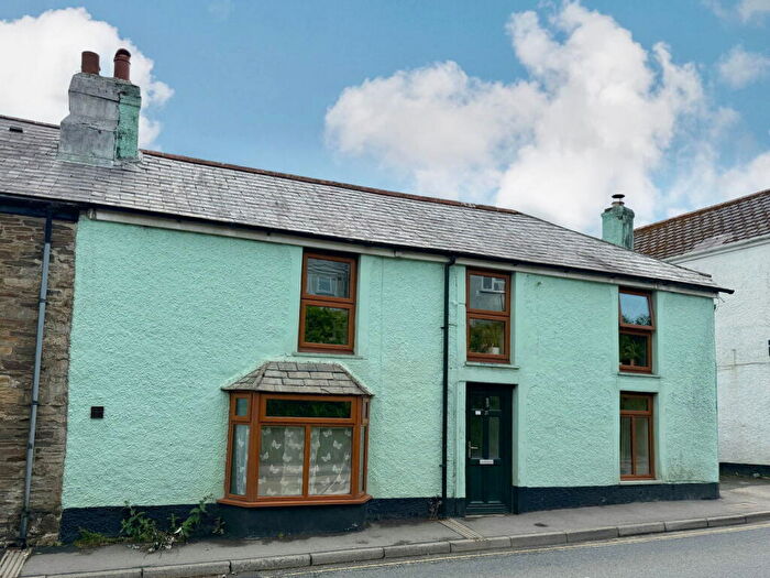 4 Bedroom End Of Terrace House For Sale In High Street, Camelford, PL32