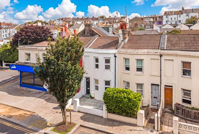 2 Bedroom House For Sale In Surrey Street, Brighton, BN1