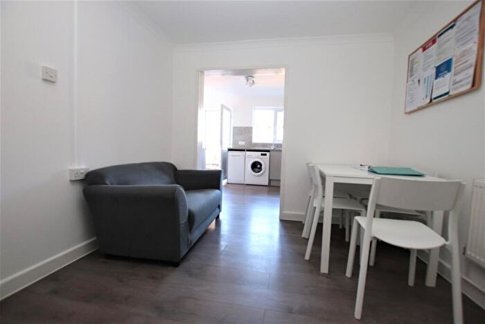 1 Bedroom End Of Terrace House To Rent In Linley Close, Bath, Somerset, BA2
