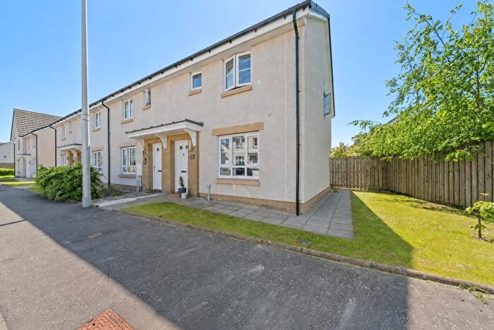 3 Bedroom Semi-Detached House For Sale In Dougal Graham Road, Stirling, FK8