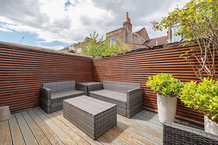 4 Bedroom Terraced House To Rent In Mendora Road, Fulham, SW6