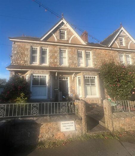 4 Bedroom Semi-Detached House To Rent In Fore Street, Goldsithney, Penzance, TR20