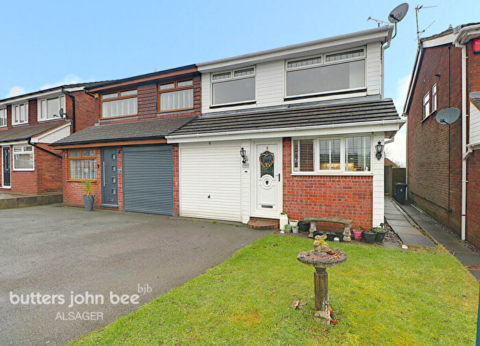 3 Bedroom Semi-Detached House For Sale In Westlands, Bignall End, ST7