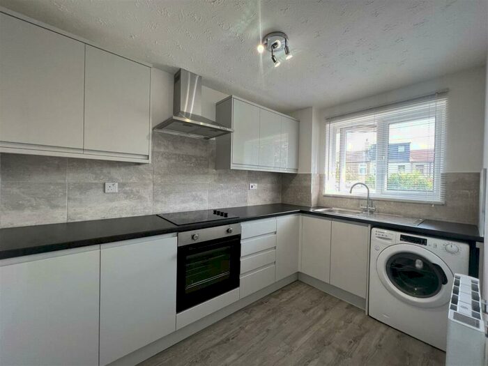 1 Bedroom Flat To Rent In Luther King Close, London, E17