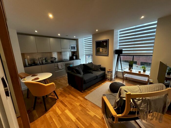 1 Bedroom Flat To Rent In Roberts Wharf East Street, Leeds, West Yorkshire, LS9