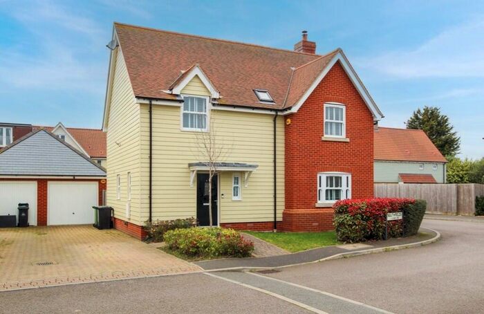 4 Bedroom Detached House For Sale In Southfields, Tillingham, CM0