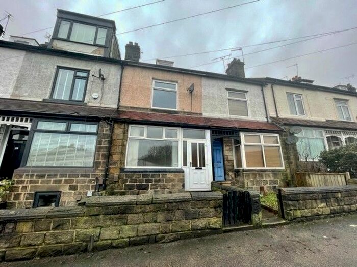 3 Bedroom Detached House To Rent In Low Lane, Horsforth, Leeds, West Yorkshire, Uk, LS18