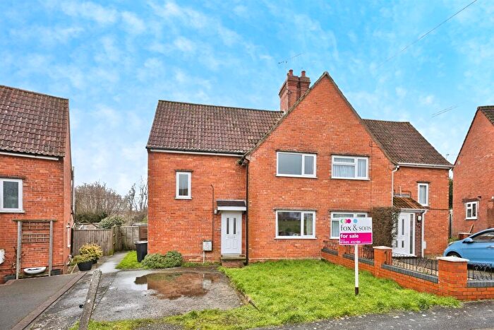 3 Bedroom Semi Detached House For Sale In Rosebery Avenue, Yeovil, BA21