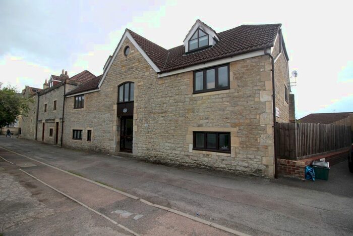 1 Bedroom Flat To Rent In Wellington Buildings, Weston, Bath, BA1