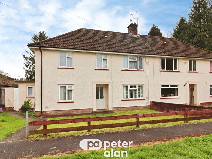 2 Bedroom Flat For Sale In Greenmeadow Drive, Tongwynlais, Cardiff, CF15