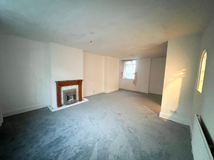 4 Bedroom Property To Rent In Main Street, Barry, CF63