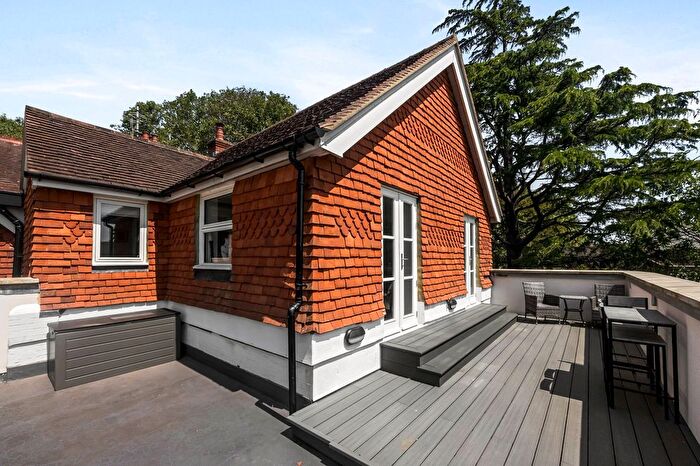 2 Bedroom Flat For Sale In Percy Saunders Drive, Hurstpierpoint, BN6