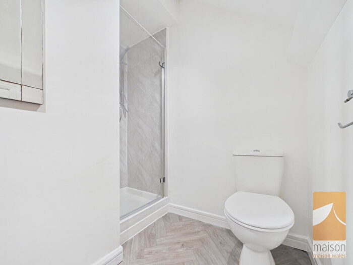 1 Bedroom Flat For Sale In Cathedral Road, Cardiff, CF11