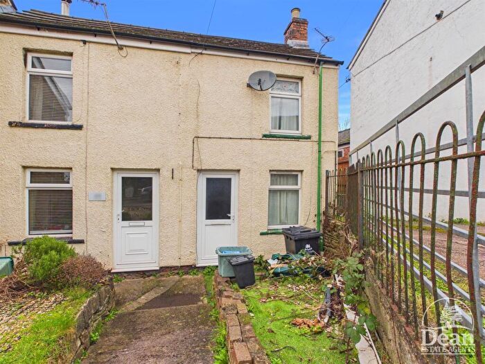 2 Bedroom End Of Terrace House For Sale In Queen Street, Lydney, GL15