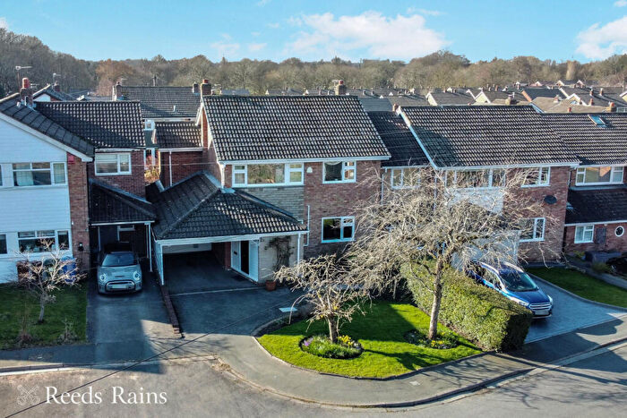 4 Bedroom Detached House For Sale In Kempton Close, Hazel Grove, Stockport, Cheshire, SK7