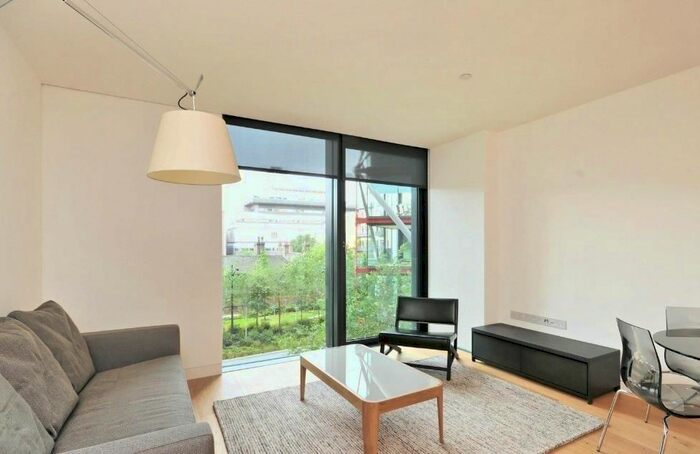 2 Bedroom Flat To Rent In Neo Bankside, Holland Street, Southbank, SE1