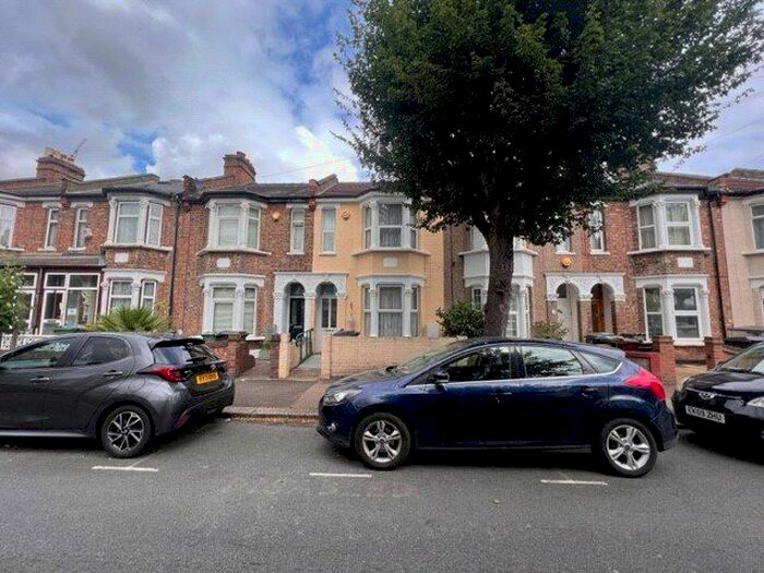 2 Bedroom Terraced House To Rent In Lansdowne Road, Walthamstow, London, E17