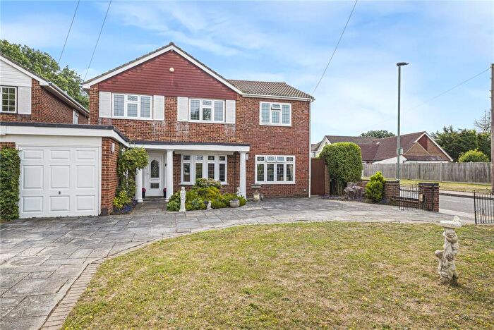 5 Bedroom Detached House For Sale In Homesdale Road, Petts Wood, Orpington, BR5