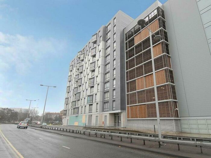 2 Bedroom Apartment To Rent In Hermitage, Chatham Place, Reading, Berkshire, RG1