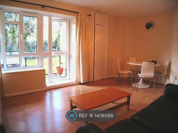 1 Bedroom Flat To Rent In Dan Bryant House, London, SW12