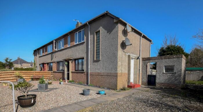 2 Bedroom Flat To Rent In Abbotsford Road, Arbroath, Angus, DD11