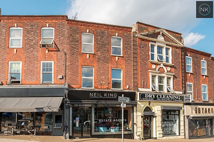 1 Bedroom Flat To Rent In Electric Parade, George Lane, South Woodford, London, E18