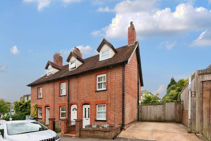 2 Bedroom Terraced House To Rent In Quakers Hall Lane, Sevenoaks, TN13