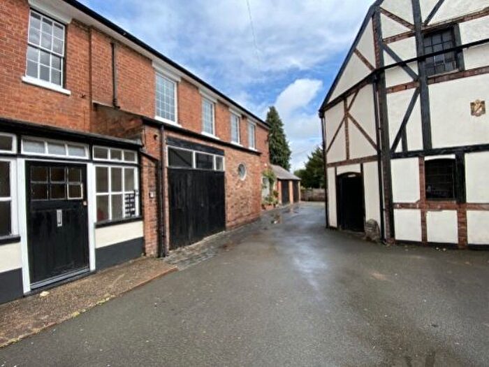 1 Bedroom Flat To Rent In Lower Street, Tettenhall, Wolverhampton, WV6