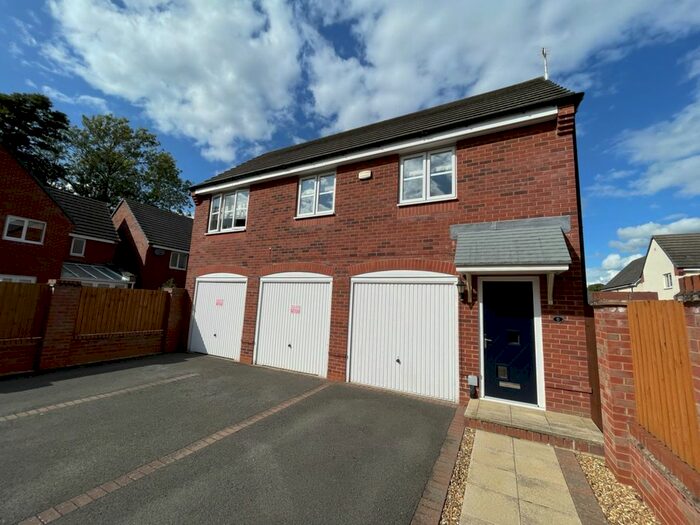 2 Bedroom Detached House To Rent In Mallard Close, Leicester, LE2