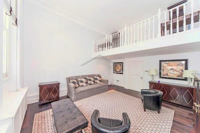 2 Bedroom Flat To Rent In Queen's Gate, South Kensington, London, SW7