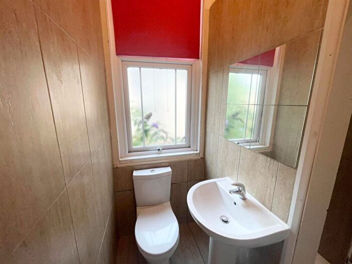 4 Bedroom Private Hall To Rent In **£pppw Excl Bills** Annesley Grove, Arboretum, NG1