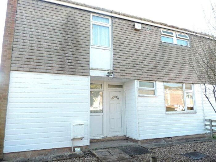 3 Bedroom End Of Terrace House To Rent In Brathay Close, Coventry, CV3