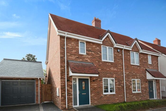 2 Bedroom Semi-Detached House For Sale In Hanningfield Park, Tile Works Lane, Rettendon, Chelmsford, CM3