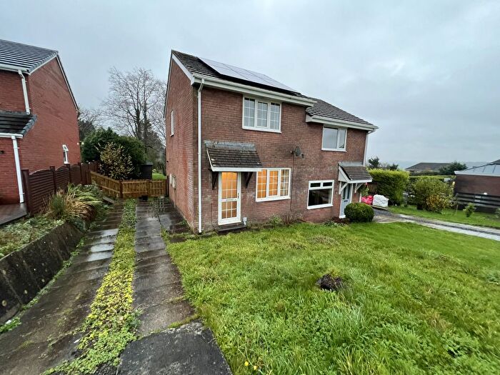 2 Bedroom Semi-Detached House To Rent In Llwynmeredith, Carmarthen, Carmarthenshire, SA31