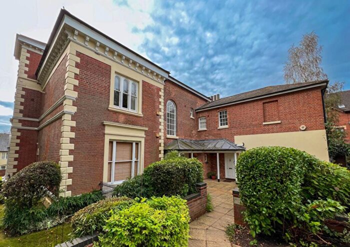 3 Bedroom Apartment For Sale In Brooklands House, Lucas Court, Leamington Spa, CV32