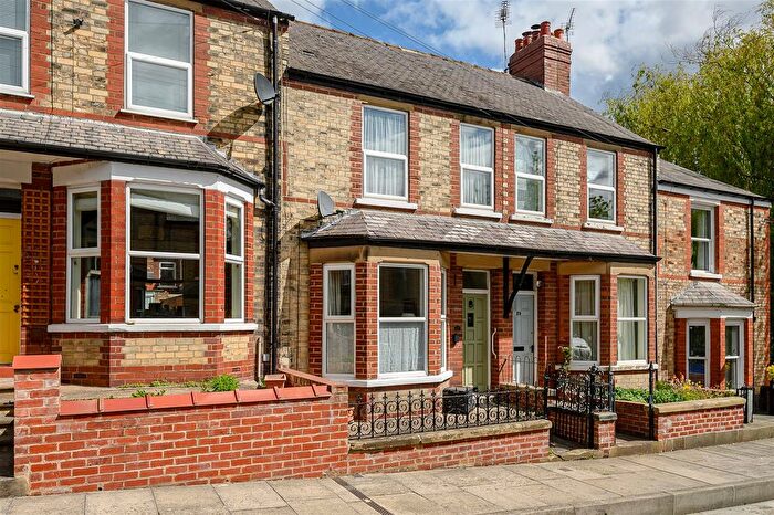 3 Bedroom Terraced House For Sale In Aldreth Grove, Off Bishopthorpe Road, York, YO23