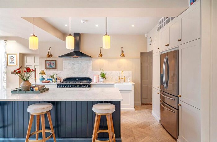 4 Bedroom Semi Detached House For Sale In Dovedale Road, East Dulwich, London, SE22