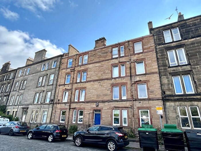 1 Bedroom Flat To Rent In Westfield Street, Gorgie, Edinburgh, EH11