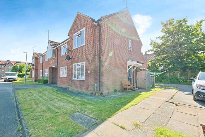 2 Bedroom Apartment For Sale In Trinity Court, Grovehill Road, Beverley, HU17