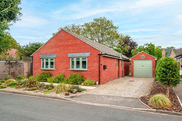 3 Bedroom Detached Bungalow For Sale In Tunbridge Close, Bottisham, CB25