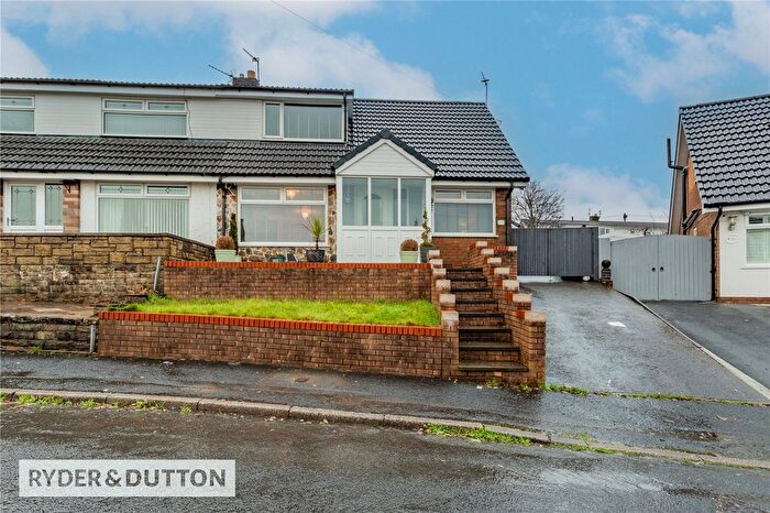 4 Bedroom Semi Detached House For Sale In Malvern Close, Royton, Oldham, Greater Manchester, OL2