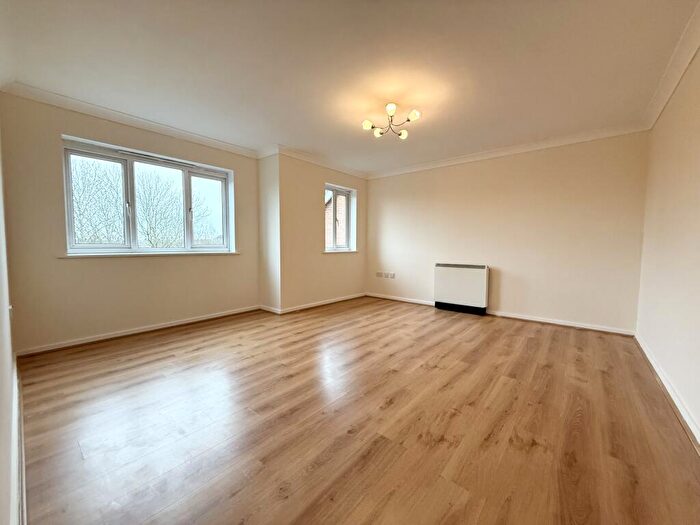 2 Bedroom Flat To Rent In Fellowes Road, Fletton, Peterborough, PE2