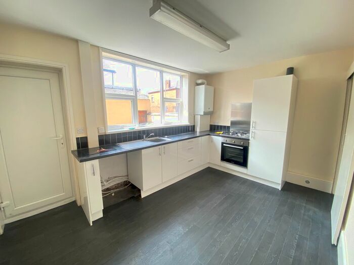 2 Bedroom Terraced House To Rent In Wilson Street, Hyde, SK14