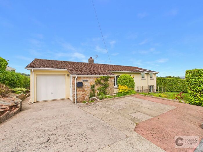 4 Bedroom Detached House For Sale In Huxnor Road, Kingskerswell, TQ12