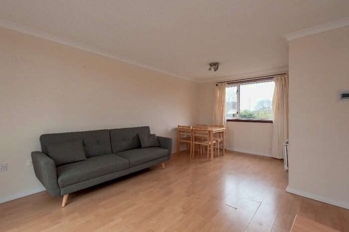 2 Bedroom Flat To Rent In Moubray Grove, South Queensferry, Edinburgh EH30