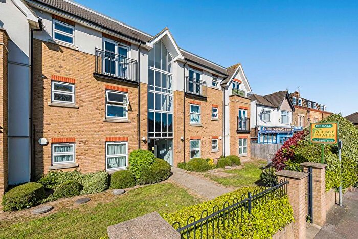 2 Bedroom Flat For Sale In Main Road, Sidcup, DA14