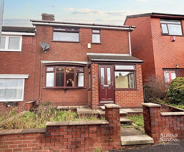 4 Bedroom Semi-Detached House For Sale In Marlborough Road, Royton, OL2