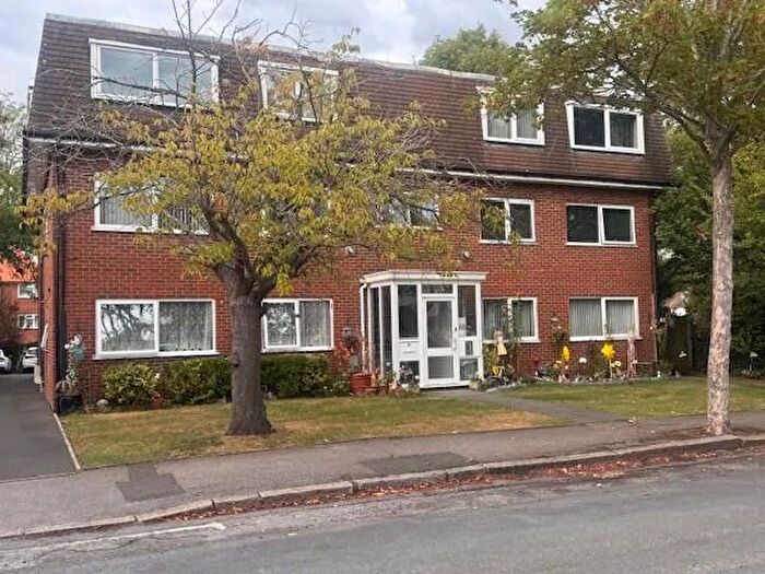 1 Bedroom Flat For Sale In Shirley Road, Wallington, SM6