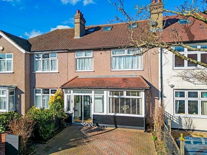 4 Bedroom Terraced House For Sale In Mayfield Road, London, E4