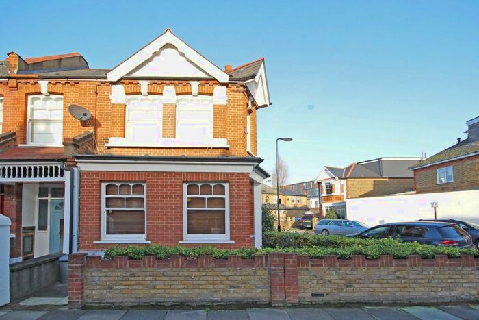 1 Bedroom Flat To Rent In Valetta Road, London W3